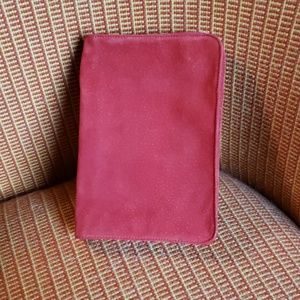 Vintage travel jewelry case